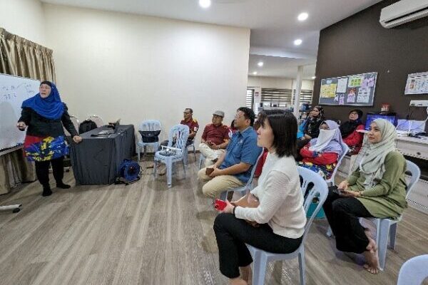 Briefing on activities of Senior Citizens Activity Center (PAWE) by MyAgeing™
