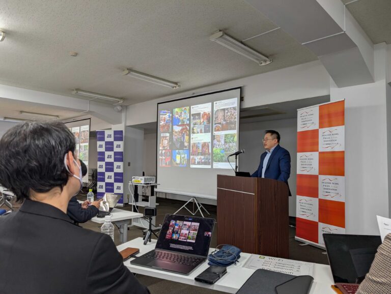 Nuttee Suree presents on MEDEE's work