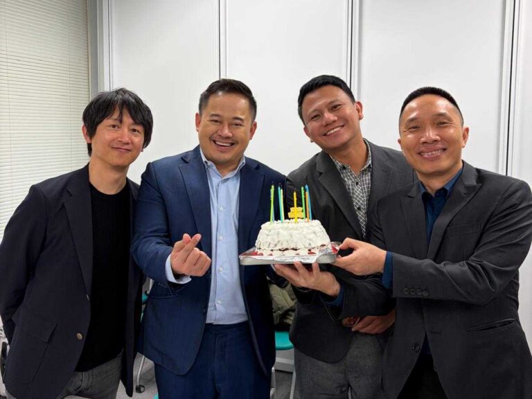 Celebrating several participants upcomin birthdays!